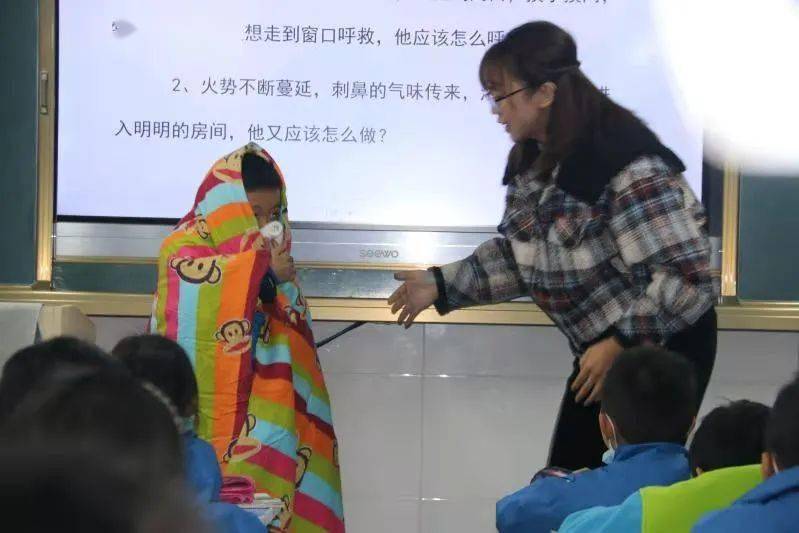 澳门一码一码100准确张子睿/全面贯彻解释落实_l679.18.568