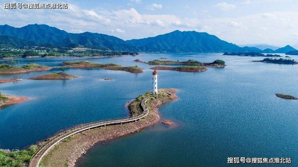新奥四不像正版最新版本,探索新奥四不像，正版最新版本的深度解析