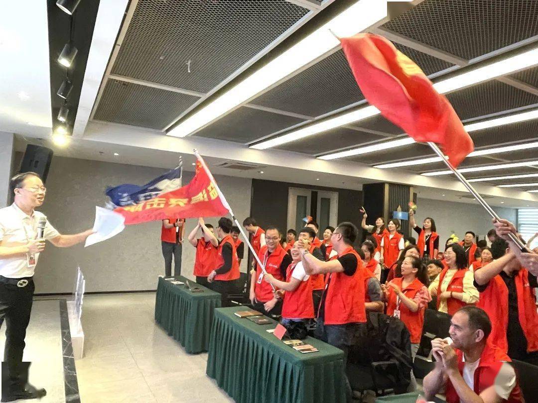 2025新奥彩正版资料,2025新奥彩正版资料，开启未来彩票行业的安全新篇章