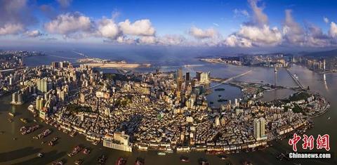 新澳门和香港2025正版资料免费公开,澳门与香港，2025年正版资料免费公开的未来展望