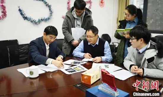 管家婆的资料一肖中特7,管家婆的资料一肖中特7，揭秘数字背后的神秘与智慧
