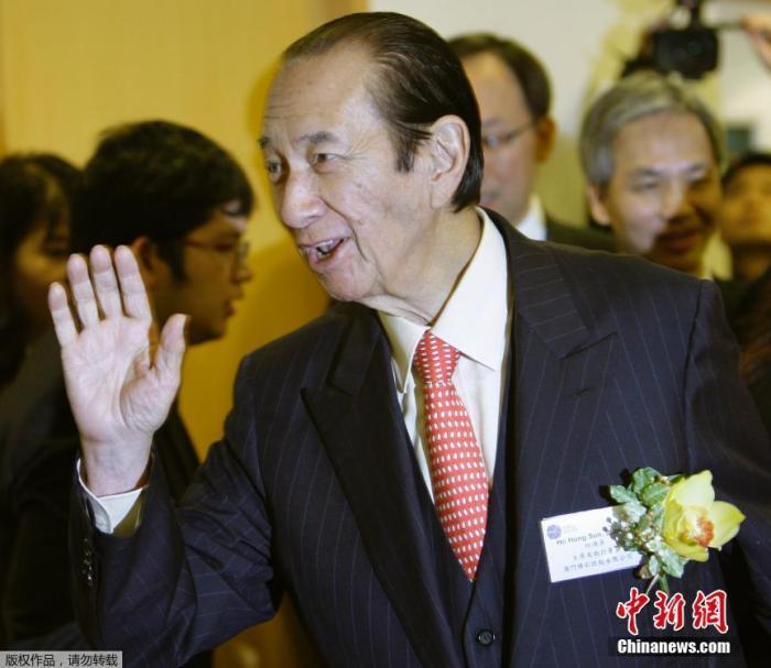 2025年澳门挂牌正版挂牌,2025年澳门，正版挂牌的未来展望