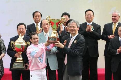今晚澳门马出什么特马,今晚澳门马出什么特马，揭秘澳门赛马文化与投注策略